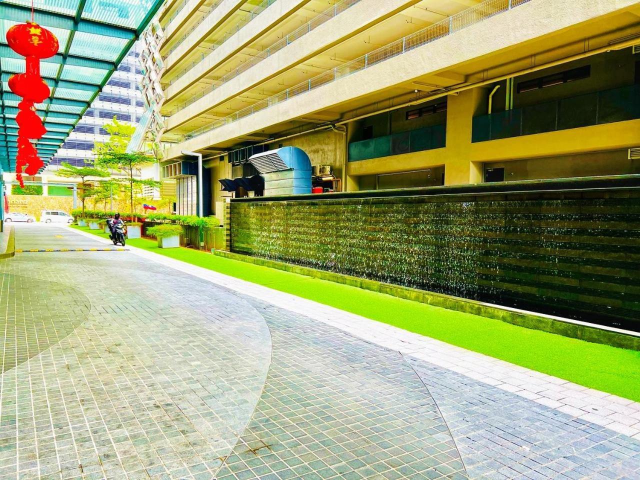 Summer Suite Klcc By Citybox Куала-Лумпур Екстер'єр фото